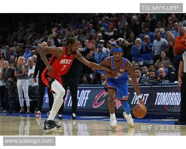 雷霆与火箭激战正酣1月21日精彩对决引发球迷热议